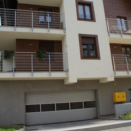 Two Garden Apartment, Apartament Z Dwoma Tarasami I Ogrodkami Polanica-Zdroj Exterior photo
