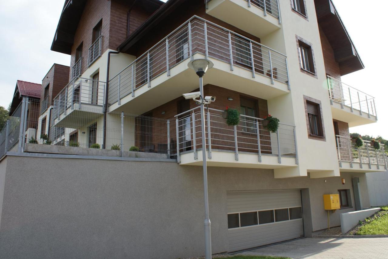 Two Garden Apartment, Apartament Z Dwoma Tarasami I Ogrodkami Polanica-Zdroj Exterior photo